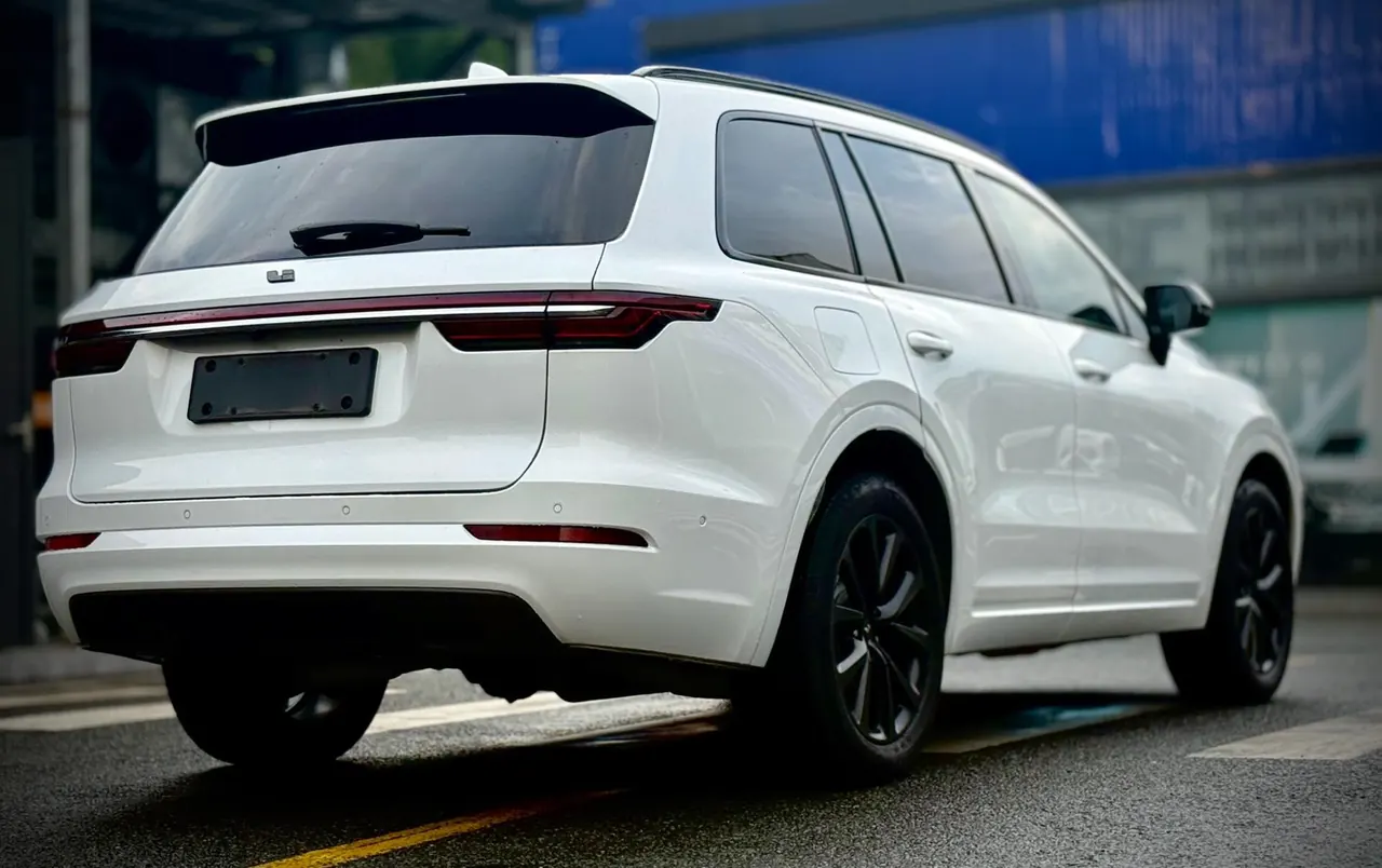 Li 2021 ONE 1.2T extended range 6-seat automatic gear 7