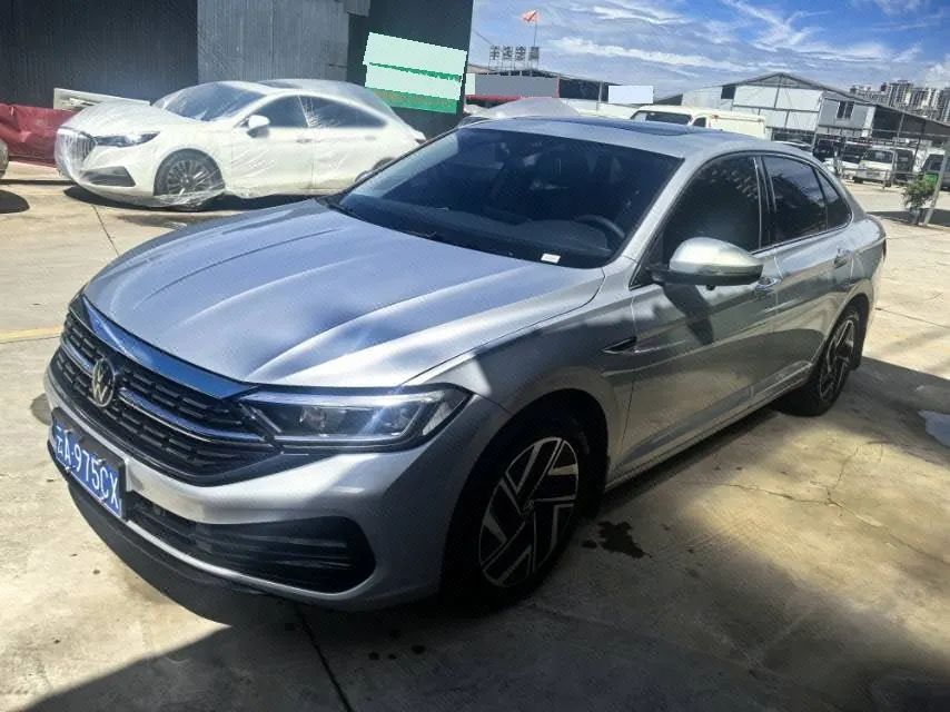 打开图片灯箱:Volkswagen 2024 Sagittarius 1.5TSI 300TSI Exceed Edition Automatic Gear