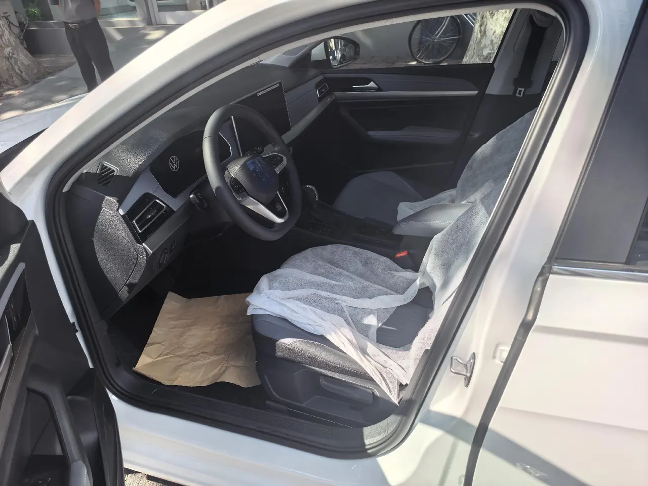 Volkswagen 2024 LaVida 1.5 Star 5 Million Edition Automatic Gear 8
