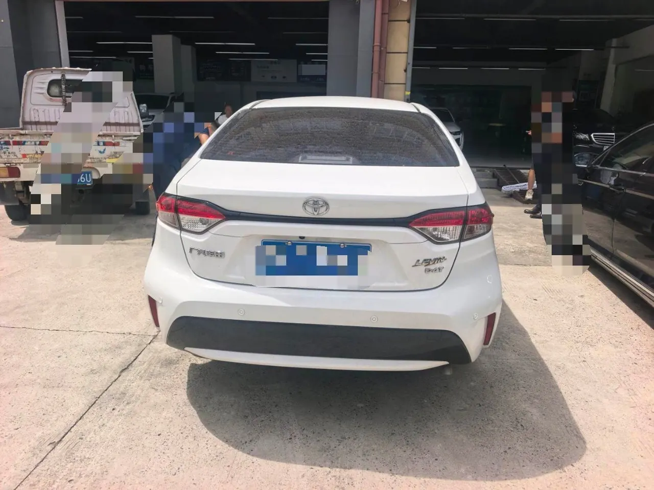 Toyota 2022 Lei Ling 1.2T Stepless 185T Deluxe Automatic Gear 3