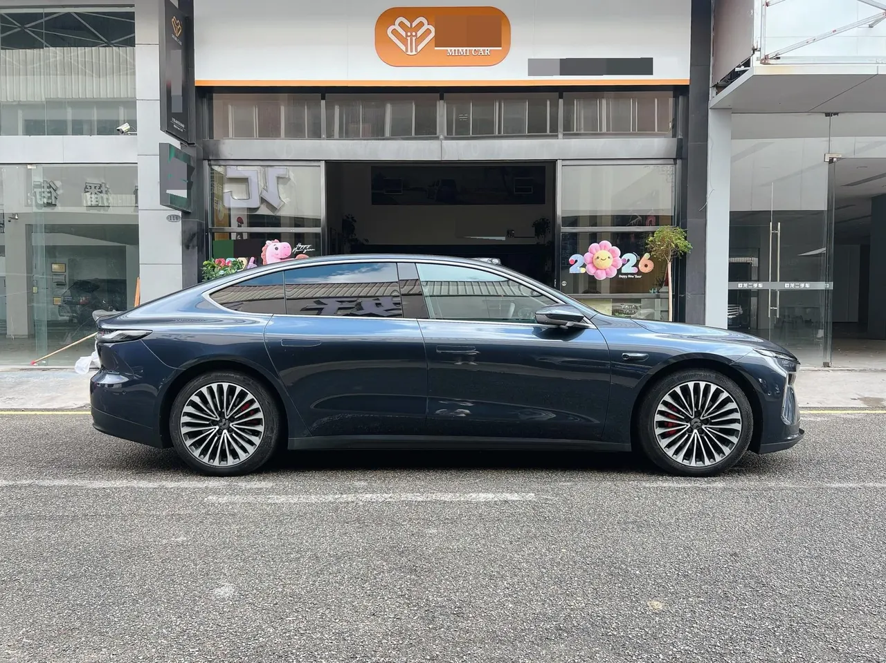 NIO 2021 ET 7 100kWh First Edition Automatic Gear 3