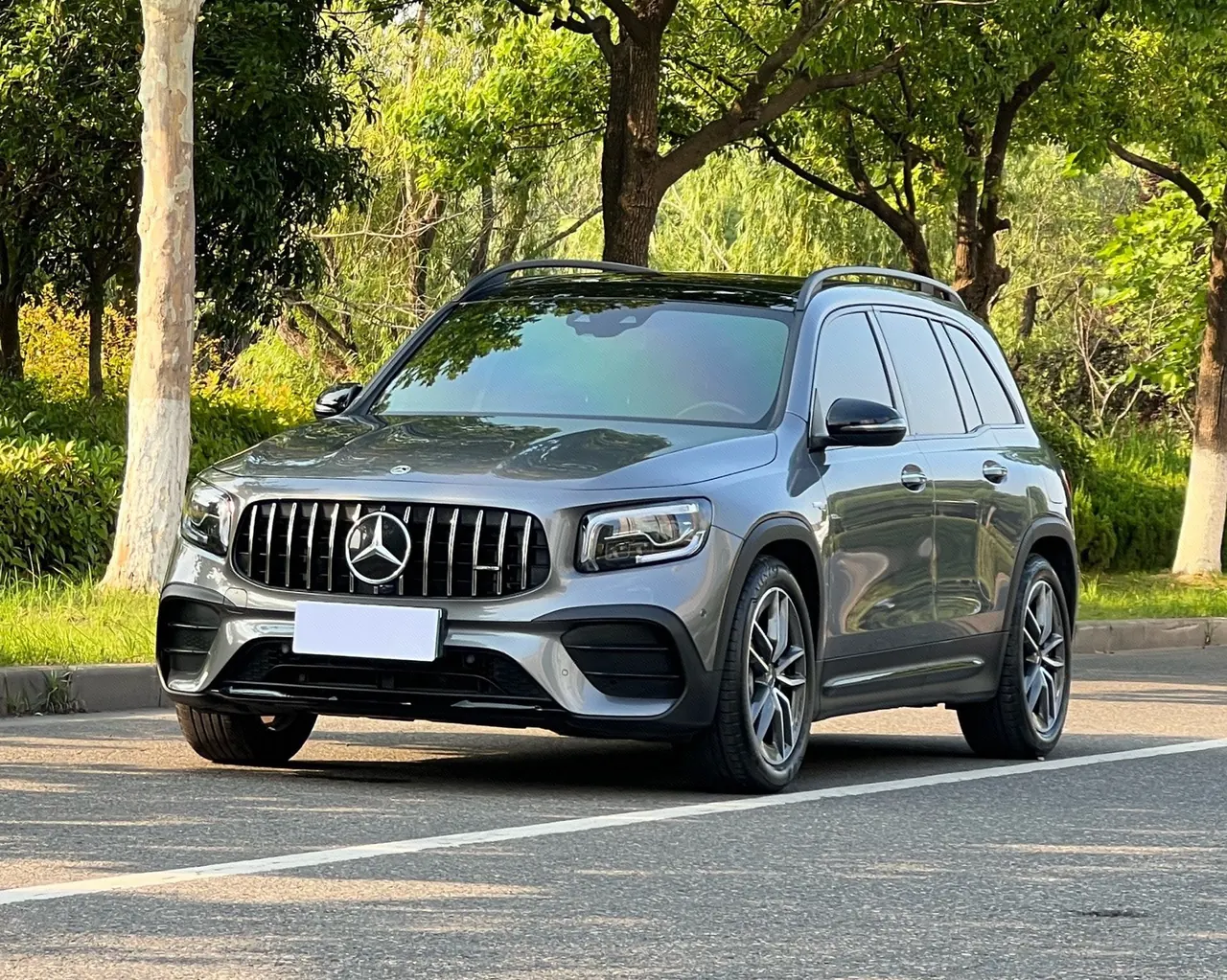 Mercedes Benz GLB AMG (Imported) 2023 GLB 35 AMG 4MATIC 2.0T Automatic - View 1
