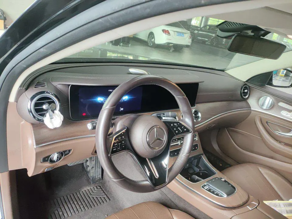 Mercedes Benz E Class 2021 E 300 L 2.0T Luxury Automatic Gear 3