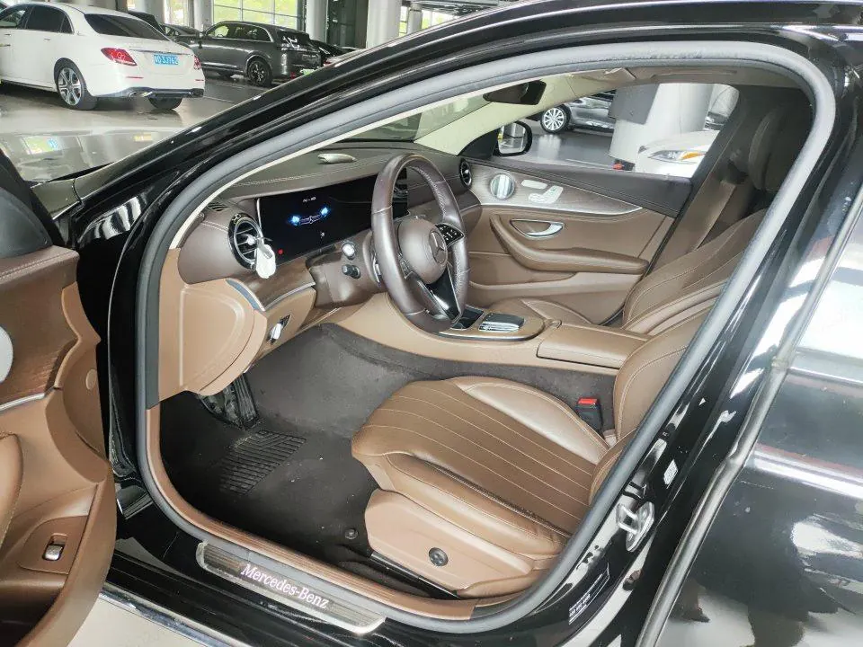 Mercedes Benz E Class 2021 E 300 L 2.0T Luxury Automatic Gear 4