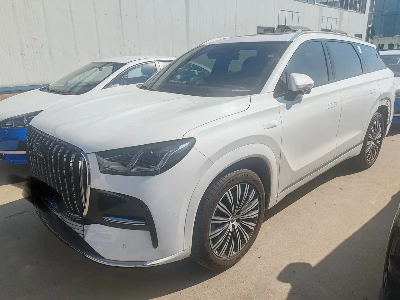 打开图片灯箱:Chery 2025 Ruihu 9 2.0T Two-wheel Drive Premium Edition 5-seat Automatic Gear