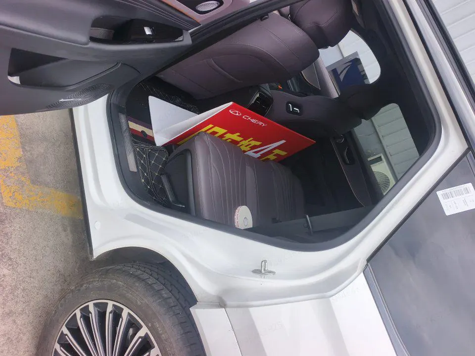 Chery 2025 Ruihu 9 2.0T Two-wheel Drive Premium Edition 5-seat Automatic Gear 7
