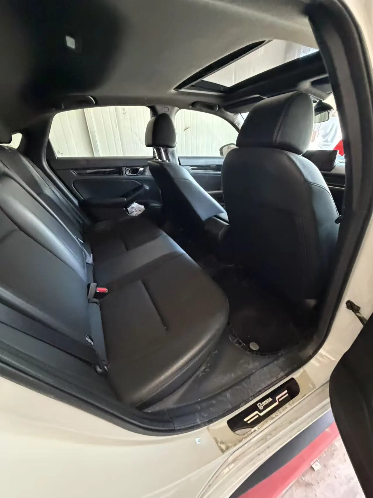 Honda 2023 Civic Hatchback 1.5T Stepless 240TURBO Extreme Automatic Gear 3