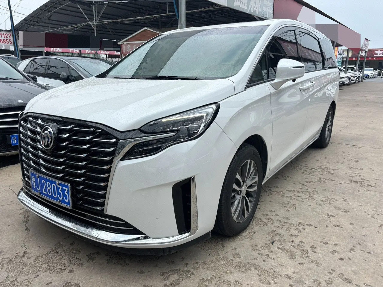 Open image lightbox: Buick 2023 GL8 ES Lu Zun 48V 2.0T 653T Comfortable Automatic Gear