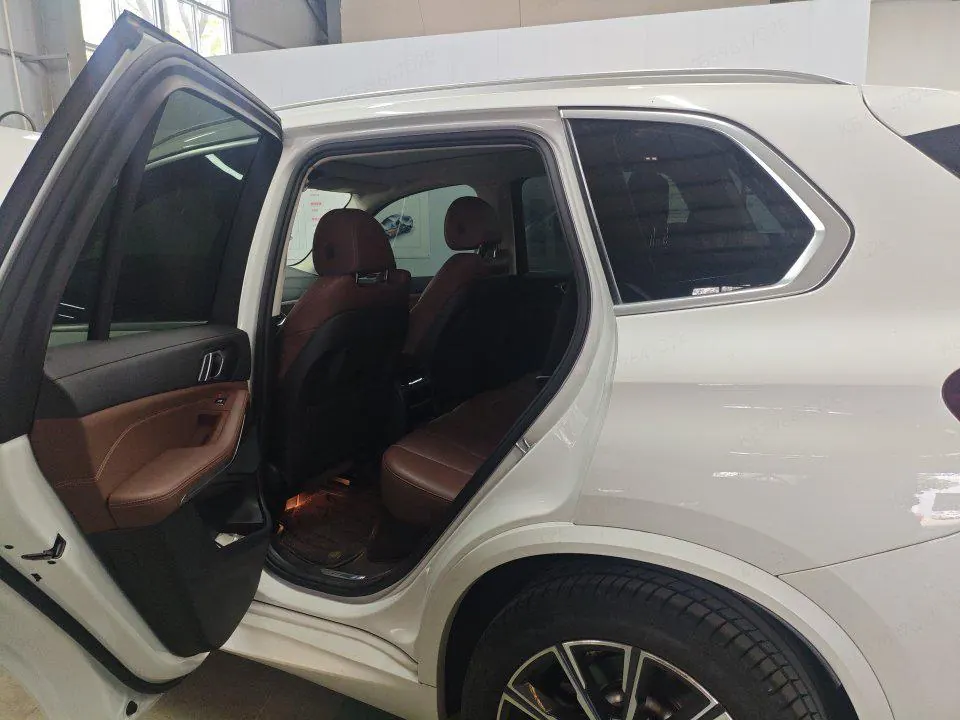 BMW X5 (Imported) 2021 X5 xDrive30i 2.0T M Sports Suit Automatic Gear 6