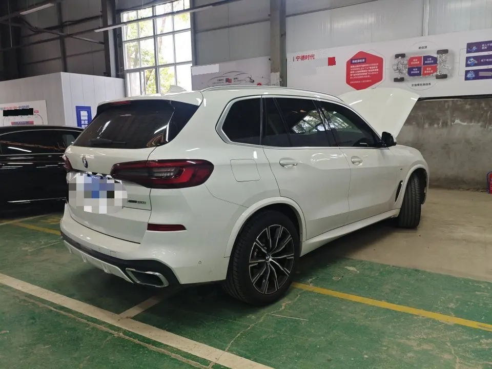 BMW X5 (Imported) 2021 X5 xDrive30i 2.0T M Sports Suit Automatic Gear 9