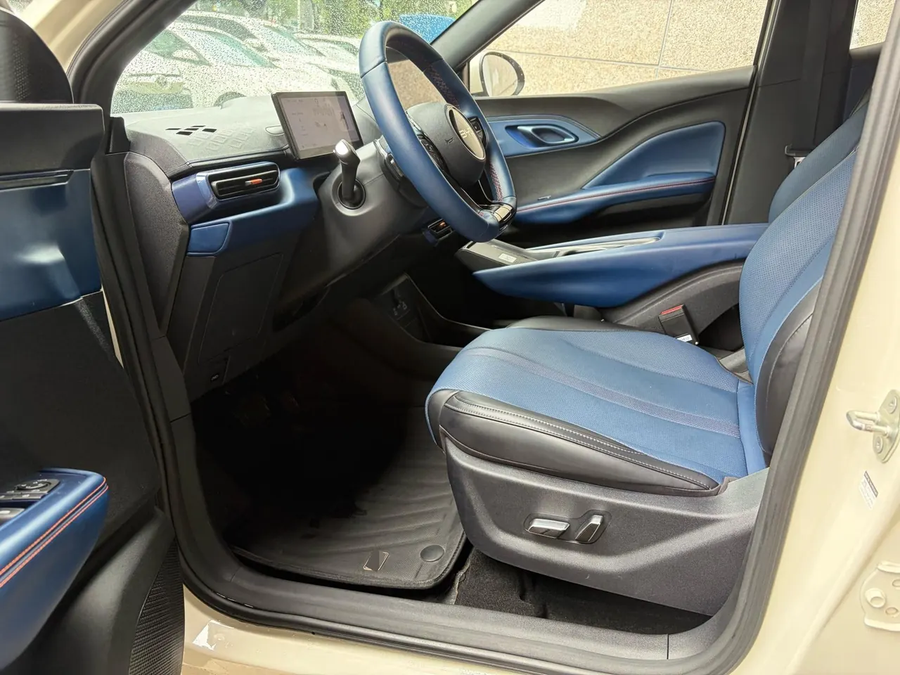 BYD 2025 Seagull Smart Driving Edition 305km Free Edition Automatic Gear 4