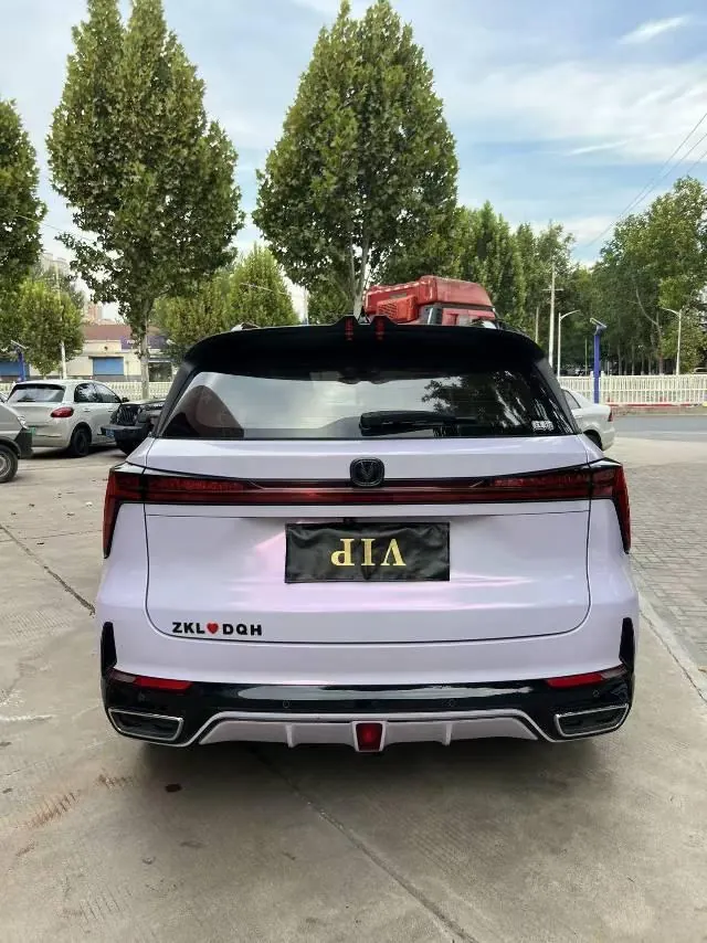 ChangAn 2023 CS75 PLUS 1.5T Prestige Automatic 5