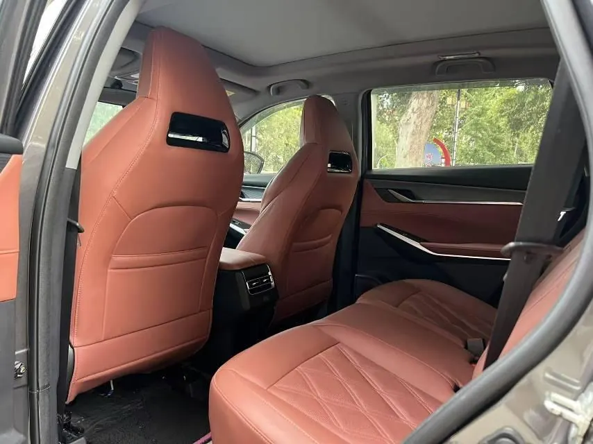 ChangAn 2023 CS75 PLUS 1.5T Prestige Automatic 8