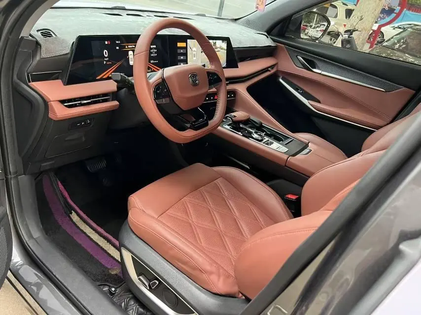 ChangAn 2023 CS75 PLUS 1.5T Prestige Automatic 9