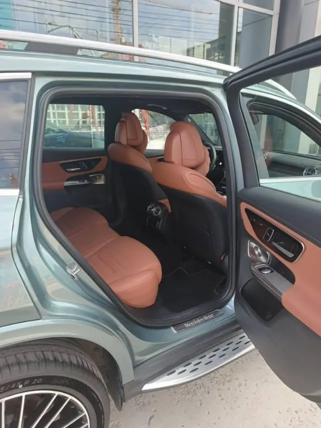 Mercedes Benz 2025 GLC 300 L 4MATIC 48V 2.0T Luxury 5-seat Automatic Gear 5