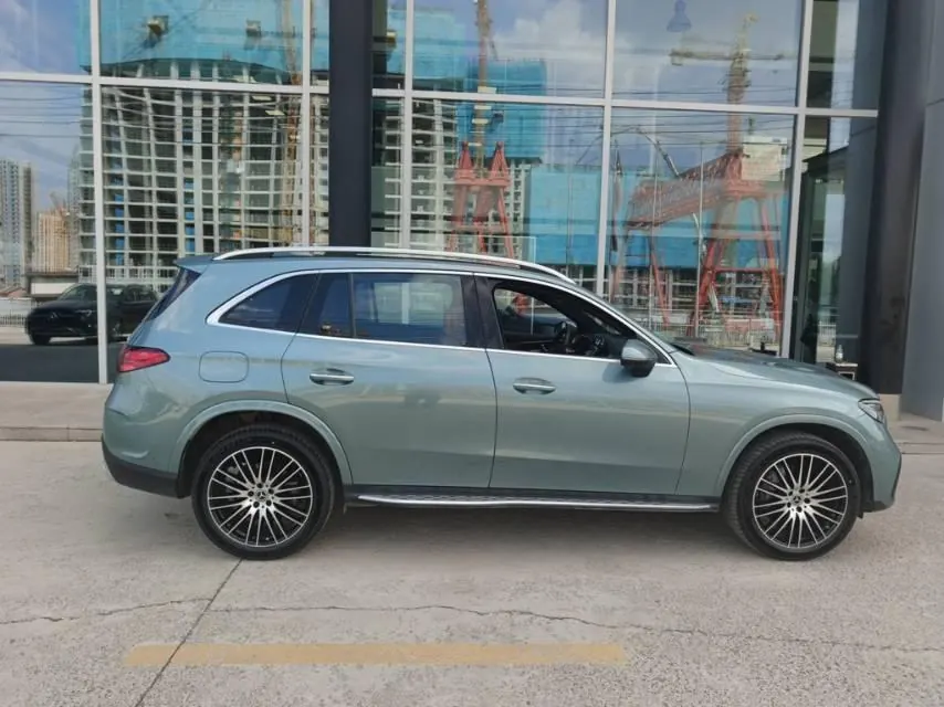 Mercedes Benz 2025 GLC 300 L 4MATIC 48V 2.0T Luxury 5-seat Automatic Gear 8