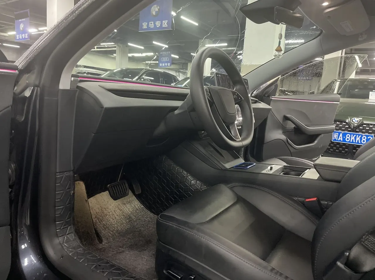 Open image lightbox: Tesla 2023 Model 3 Rejuvenation Edition Rear Wheel Drive Automatic Transmission