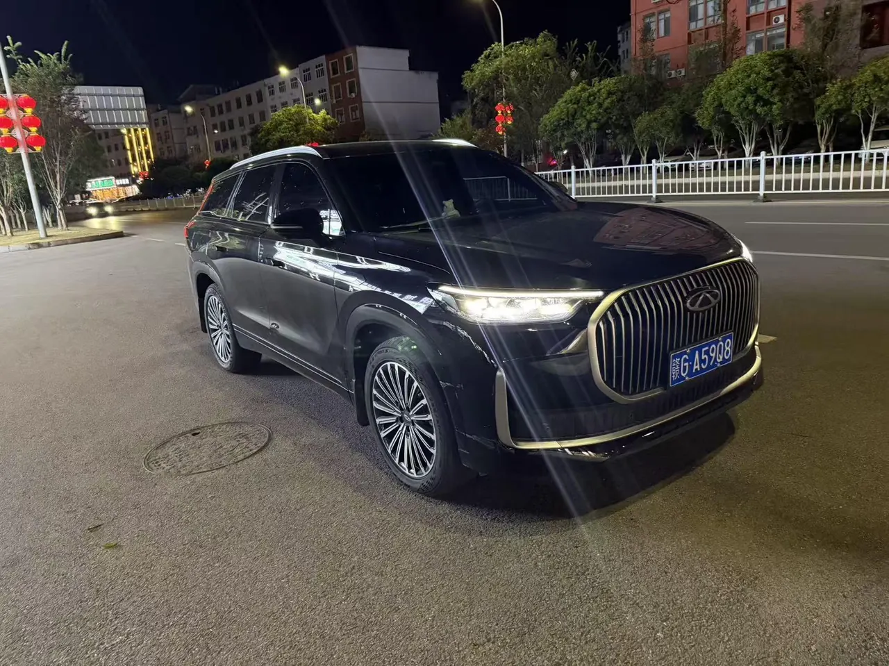 Xingtu 2023 Eta Eta 2.0T 400T Two-Drive Premium Flying Fish Edition Automatic Gear 3
