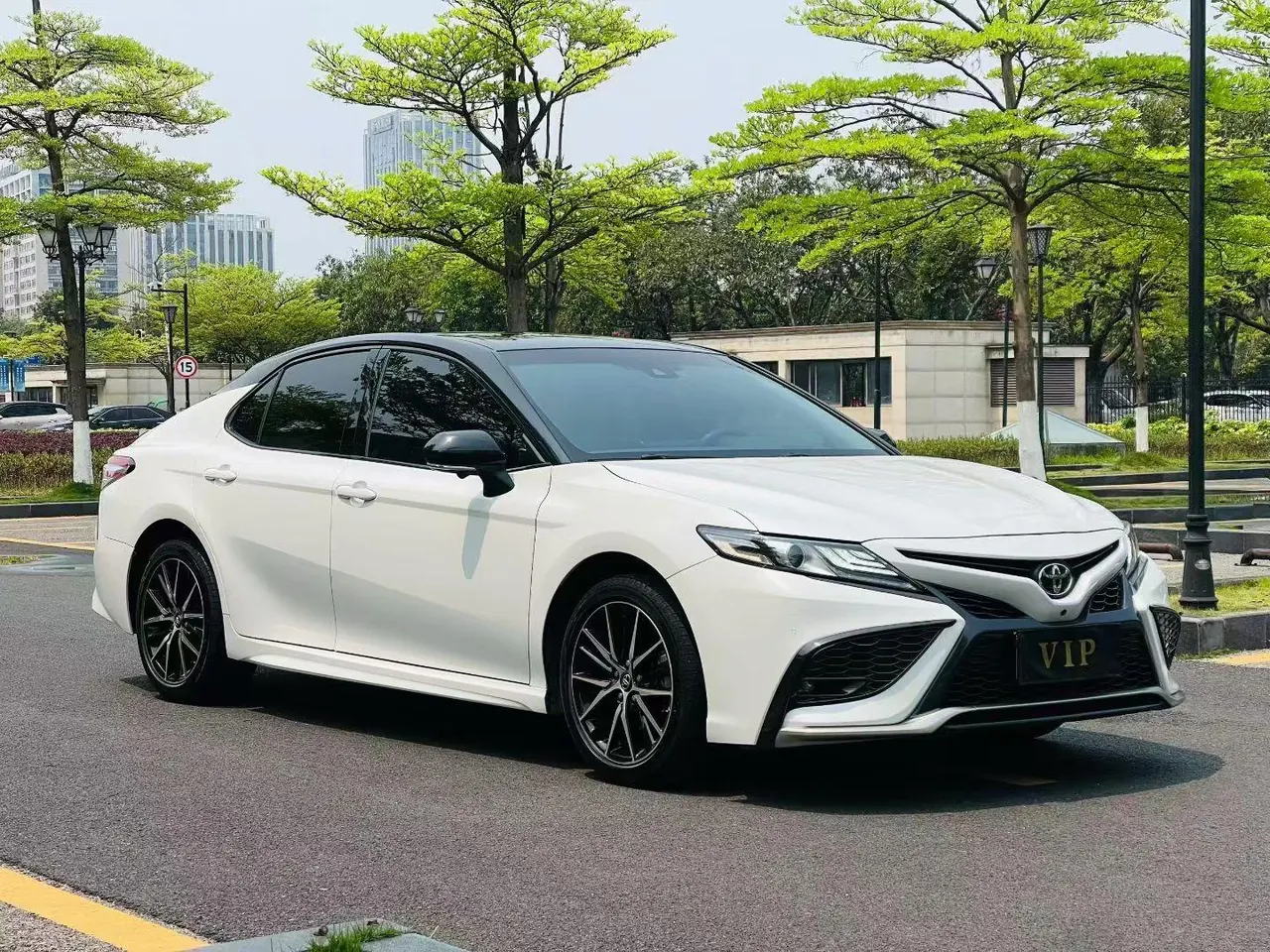Toyota 2021 Camry 2.5S Front Edition Automatic Gear 3