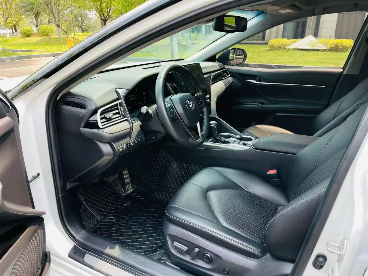 Toyota 2021 Camry 2.5S Front Edition Automatic Gear 4
