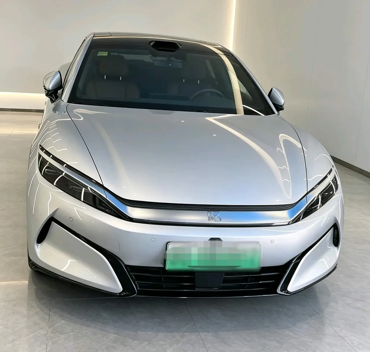 BYD 2025 Han L EV four-wheel drive laser Radar flagship automatic gear 2