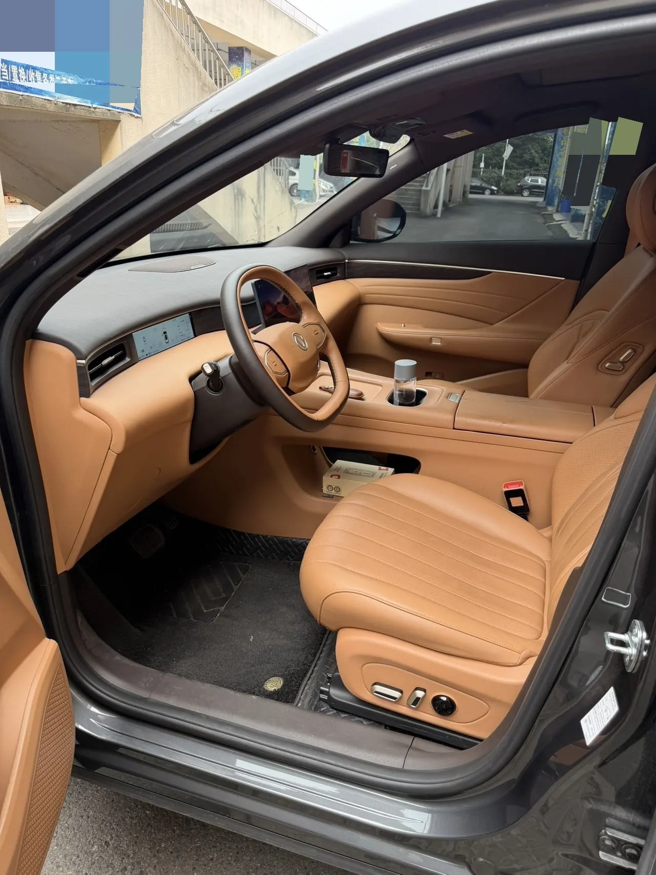 Aeolus 2025 L8 1.5T 185KM Dream Edition Automatic Gear 2