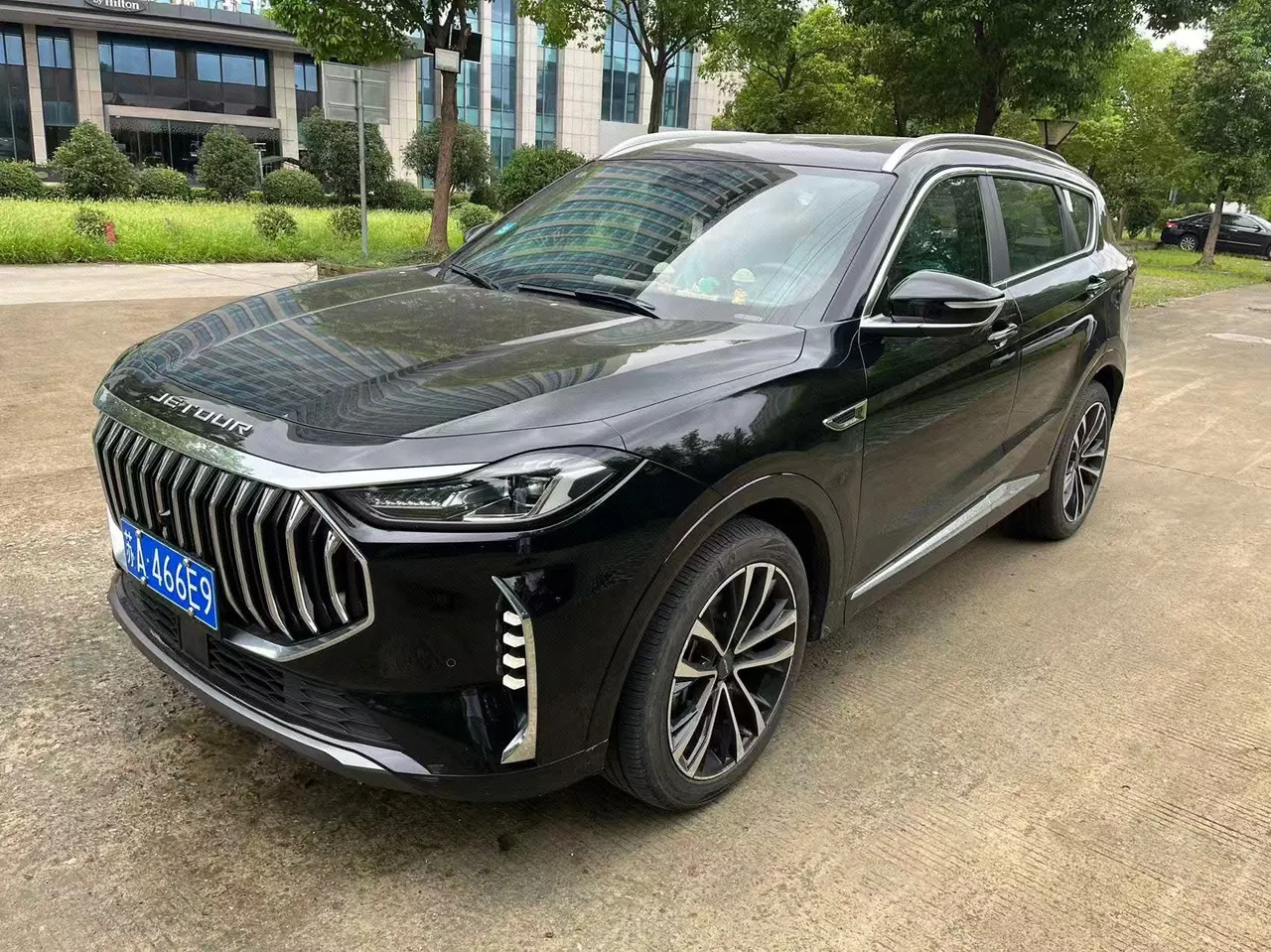 Open image lightbox: Jetour 2023 X70 PLUS 1.6T Strong PRO 5-seat Automatic Gear