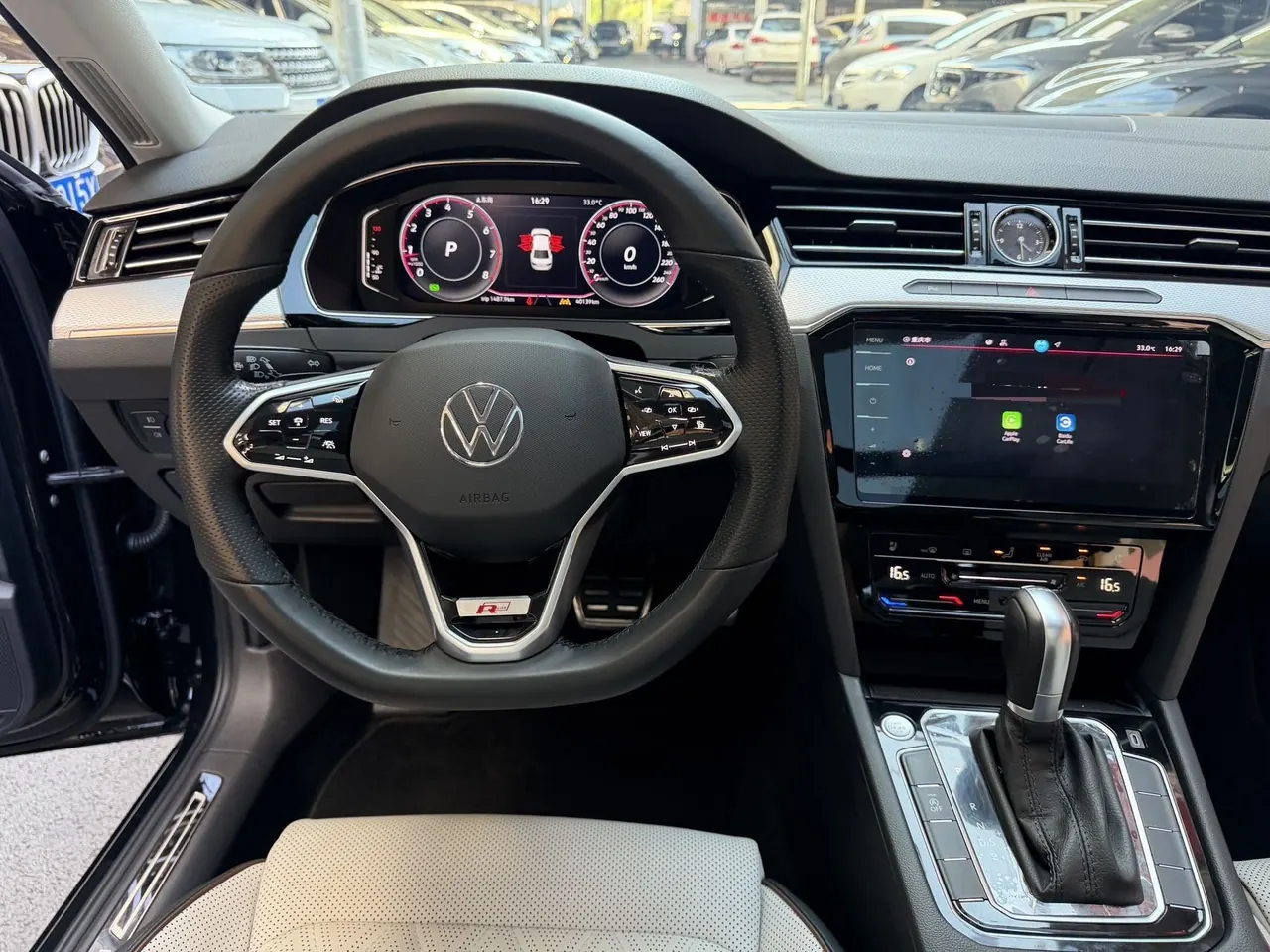 Volkswagen 2023 Magotan 2.0TSI 330TSI 2 million Commemorative Luxury Automatic Gear 16