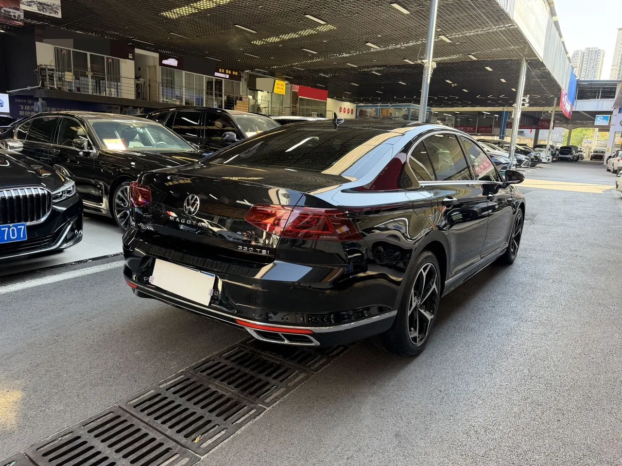 Volkswagen 2023 Magotan 2.0TSI 330TSI 2 million Commemorative Luxury Automatic Gear 6