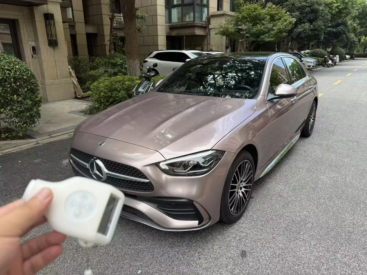 打开图片灯箱:Mercedes Benz Class C 2023 C 260 L 48V 1.5T Sports Edition Automatic Gear