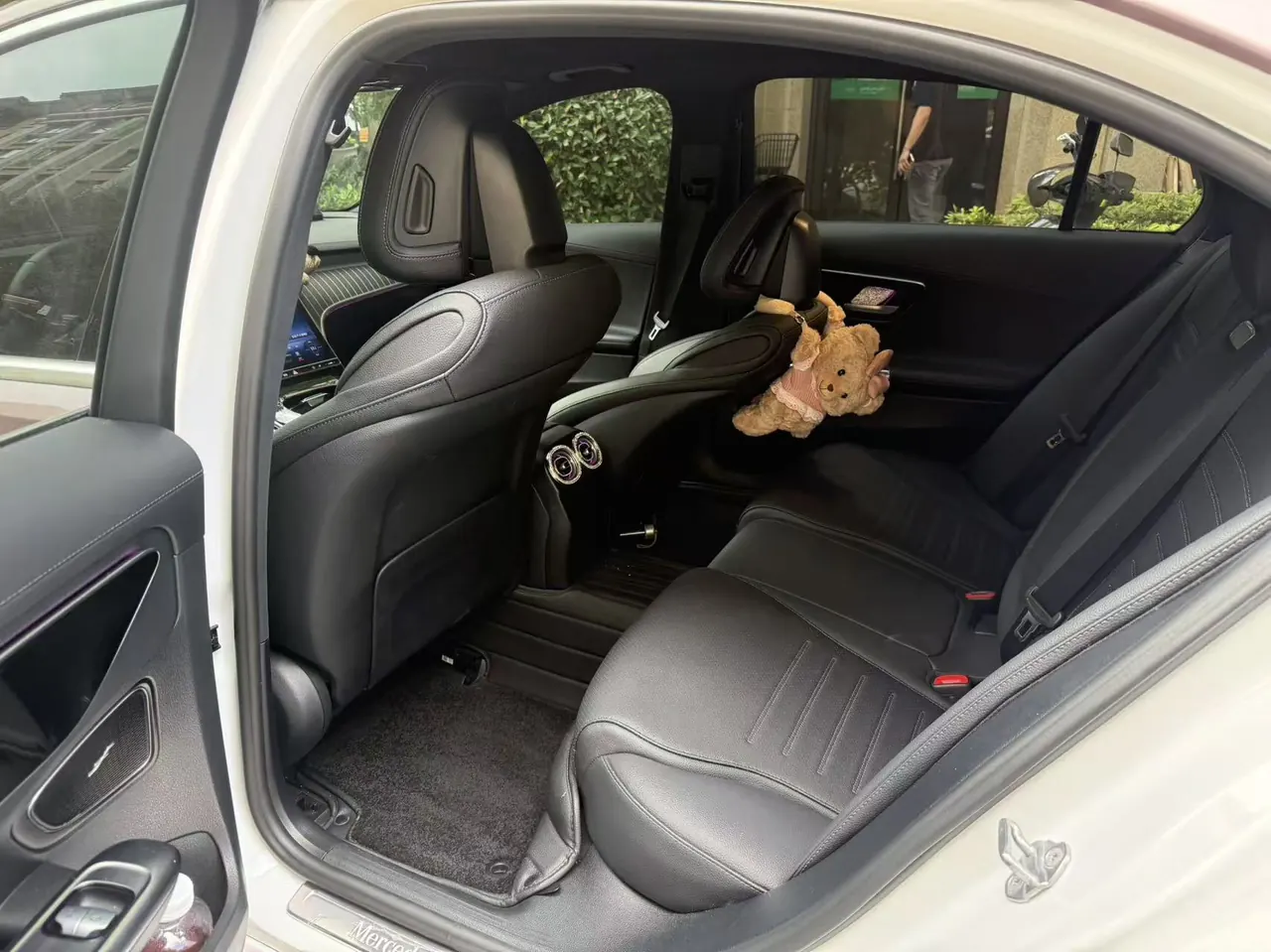 Mercedes Benz Class C 2023 C 260 L 48V 1.5T Sports Edition Automatic Gear 8