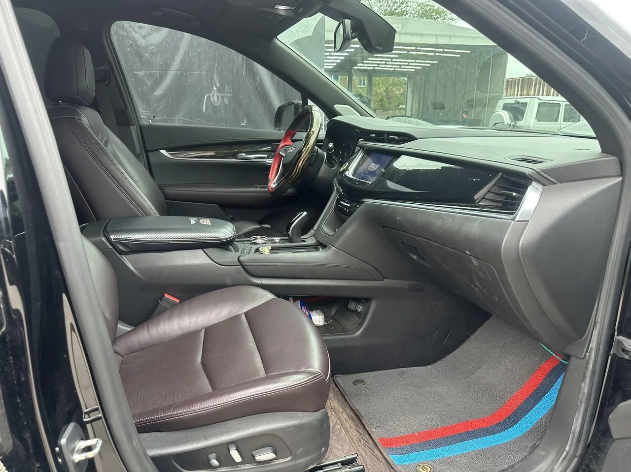 Cadillac 2020 XT6 2.0T 28T 6-seat 4-wheel drive luxury to perfect audio version automatic gear 5