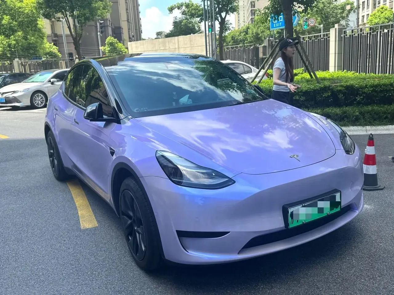 Tesla 2023 Model Y rear-wheel drive version automatic transmission 3