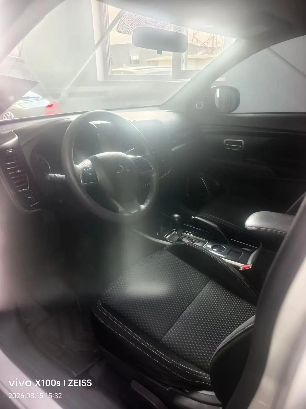 Mitsubishi 2020 Outlander 2.0 Stepless Two-Drive Smooth Edition 5-seat Automatic Gear 4