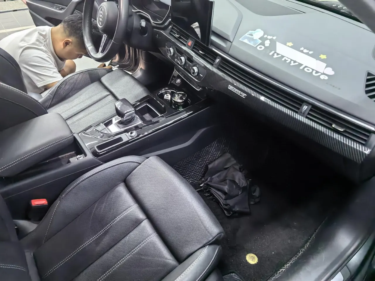 Audi 2020 A4L 2.0TFSI 40TFSI Fashion Dynamic Automatic 2