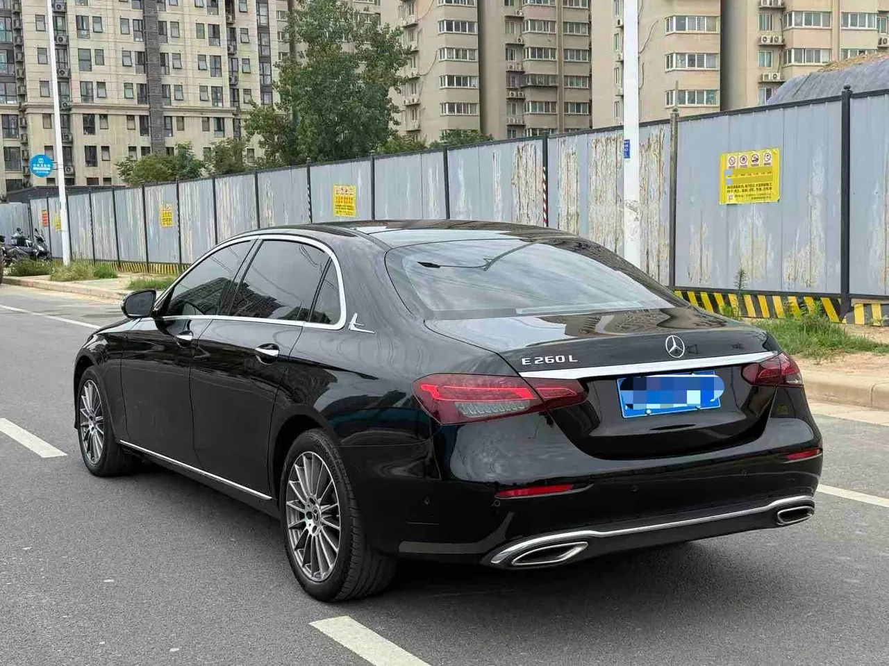 Mercedes Benz E Class 2023 E 260 L 2.0T Automatic 7