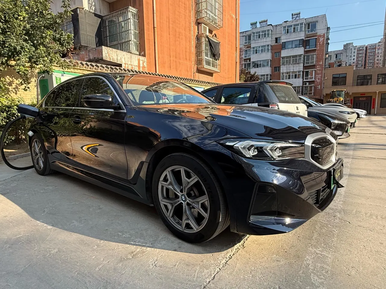 BMW 2024 i3 eDrive 35 L automatic gear 3