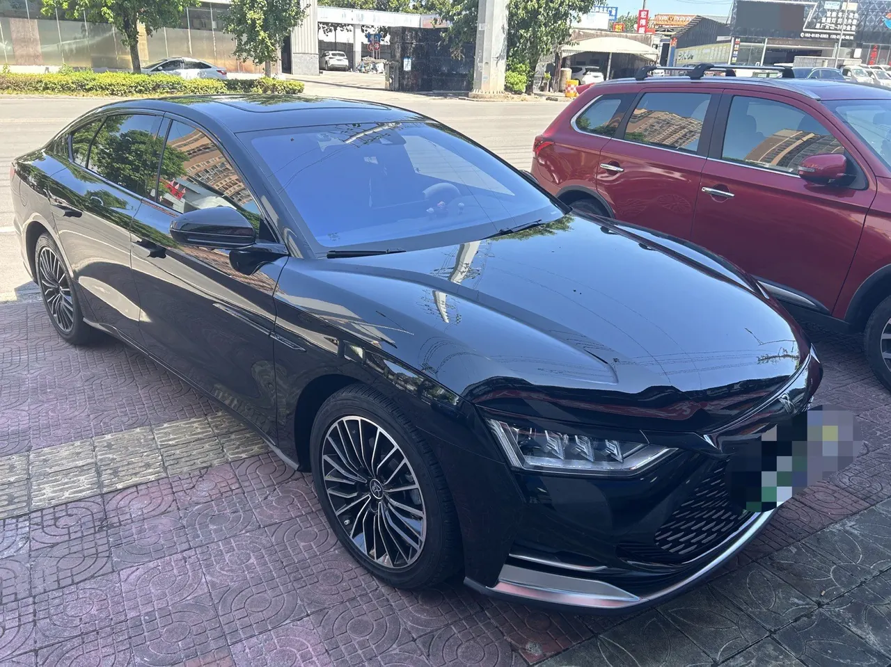 BYD 2020 Han DM 2.0T four-wheel drive performance version luxury automatic gear 4