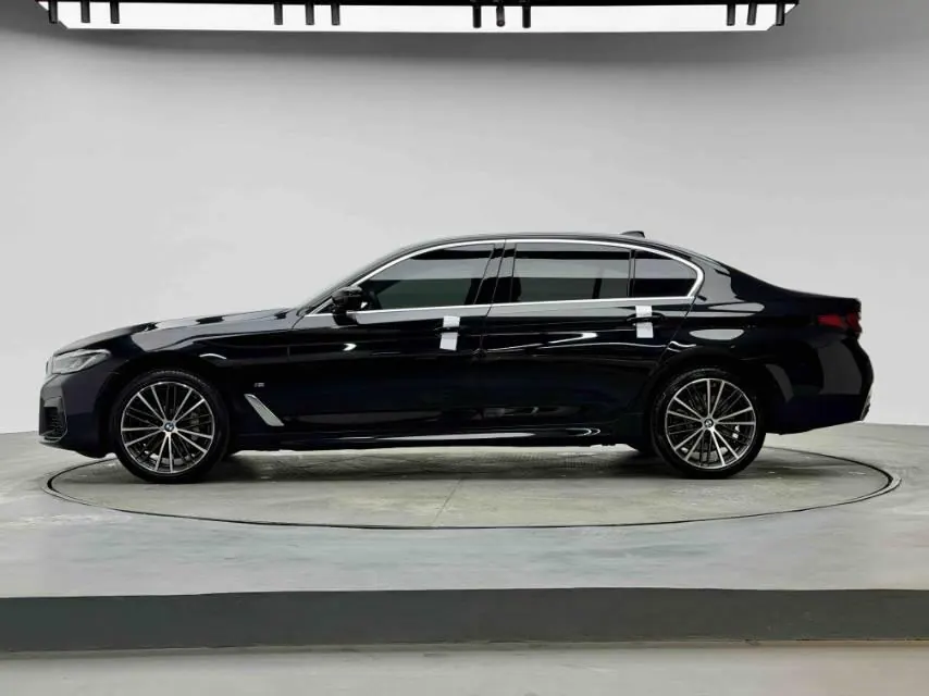 BMW 5 Series 2023 530Li 2.0T Leading M Sports Suit Automatic Gear 3