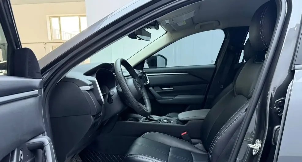 Mazda 2023 CX-50 line also 2.0 control line version of automatic gear 3