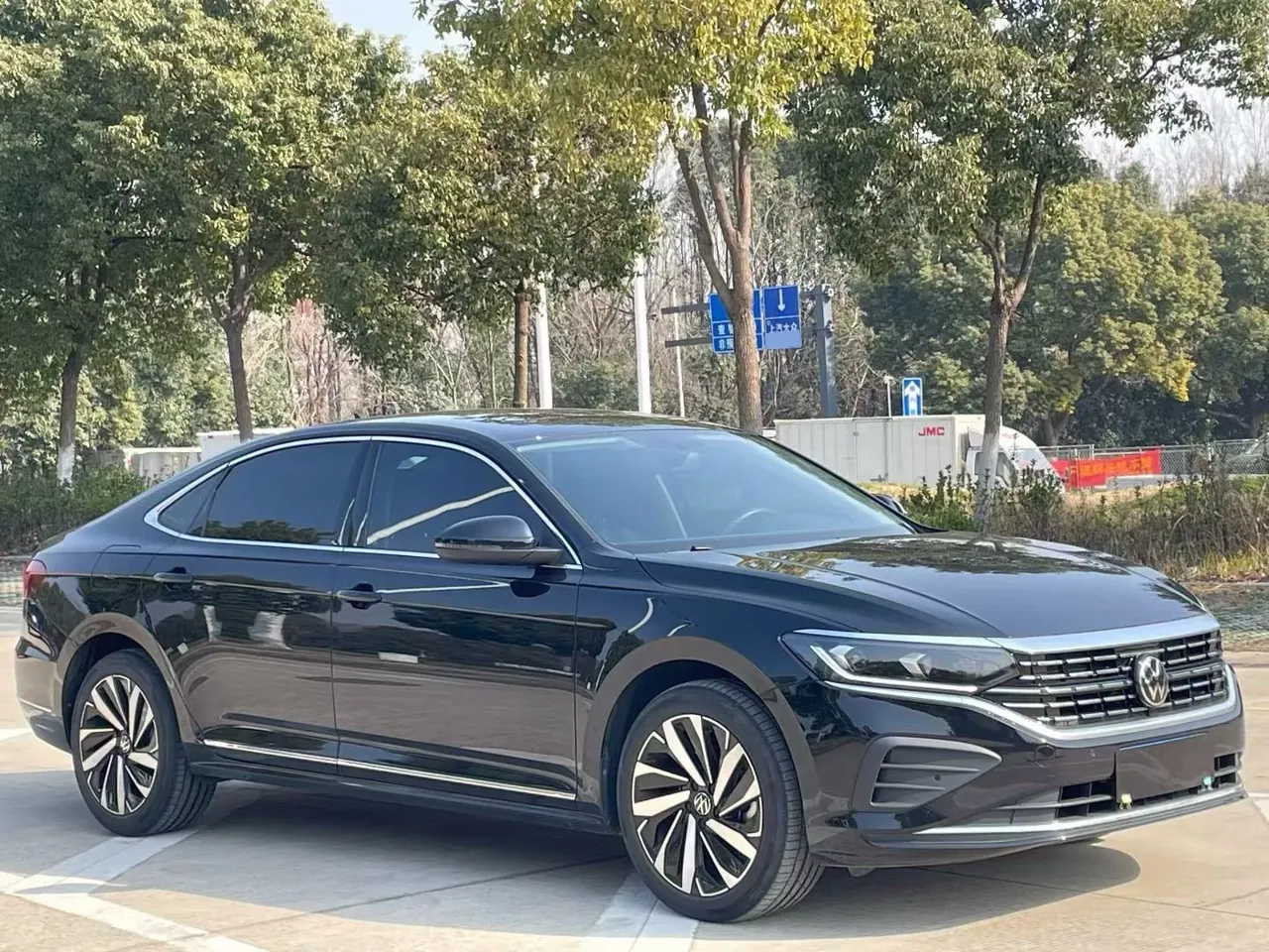 Volkswagen 2024 Passat 2.0TSI 380TSI Elite Edition Automatic 3