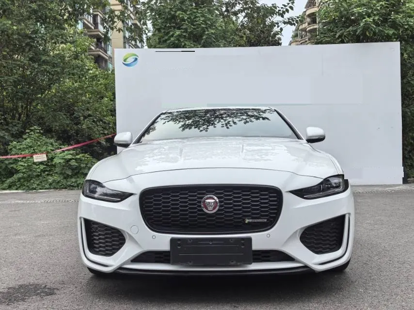 Jaguar 2020 XEL 2.0T 200PS R-DYNAMIC S Enterprising Sports Edition Automatic Gear 2