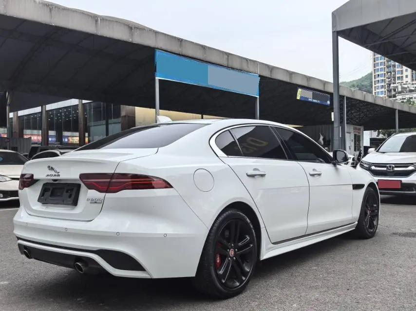 Jaguar 2020 XEL 2.0T 200PS R-DYNAMIC S Enterprising Sports Edition Automatic Gear 4