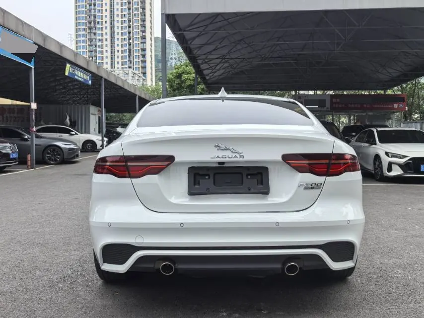 Jaguar 2020 XEL 2.0T 200PS R-DYNAMIC S Enterprising Sports Edition Automatic Gear 6
