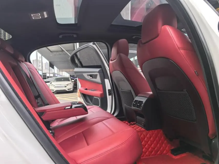 Jaguar 2020 XEL 2.0T 200PS R-DYNAMIC S Enterprising Sports Edition Automatic Gear 8