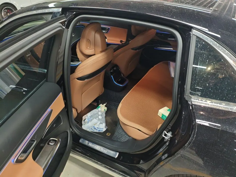 Mercedes Benz E Class 2026 E 260 L 48V 2.0T Classic Automatic Gear 6