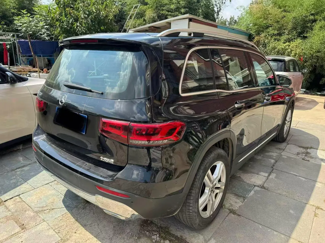 Mercedes Benz 2023 GLB 220 2.0T Dynamic Automatic 5