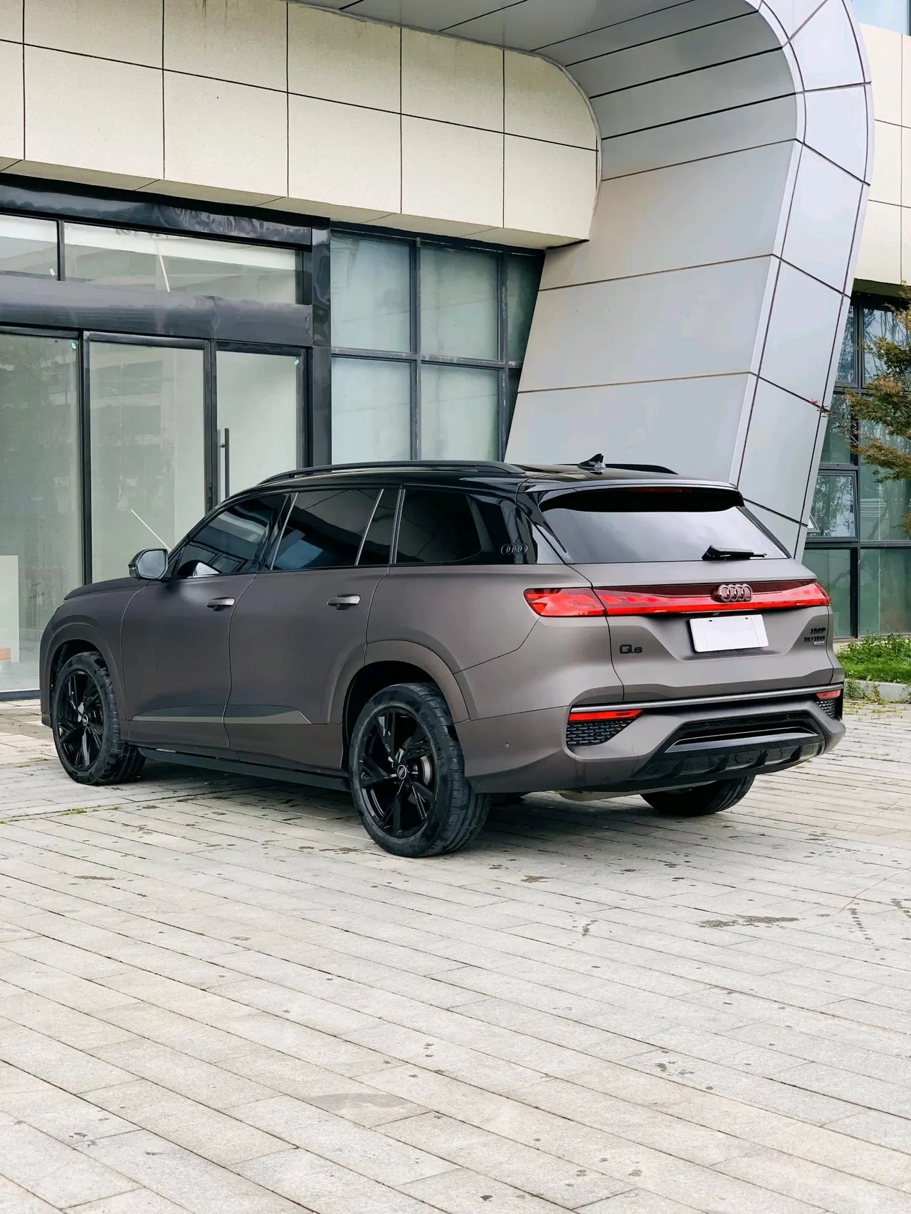 Audi 2022 Q6 2.5TFSI 50TFSI Quattro Lingyun Edition edition one Automatic Gear 7