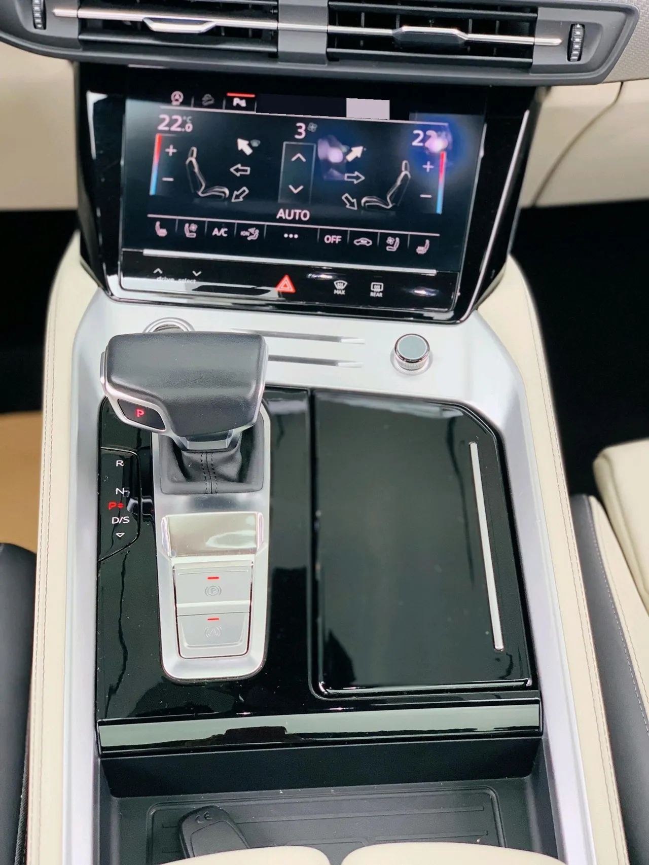 Audi 2022 Q6 2.5TFSI 50TFSI Quattro Lingyun Edition edition one Automatic Gear 9