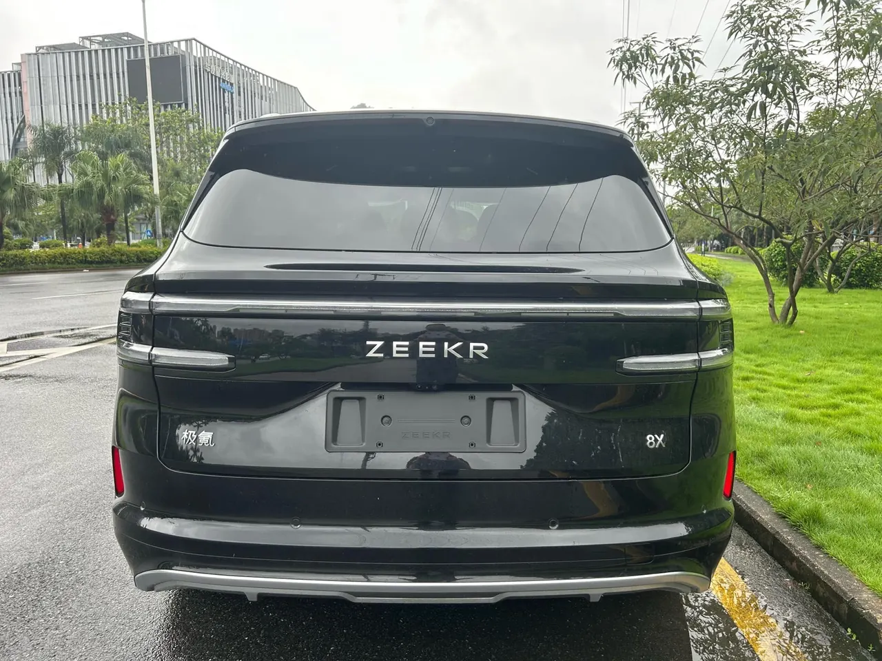 Zeekr 2026 Zeekr 8X 2.0T Ultra Edition 70kWh Automatic 4
